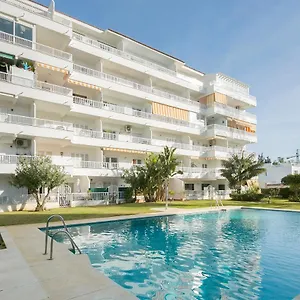 https://apartamentos-martalia-marbella-bans.es-andalucia.com